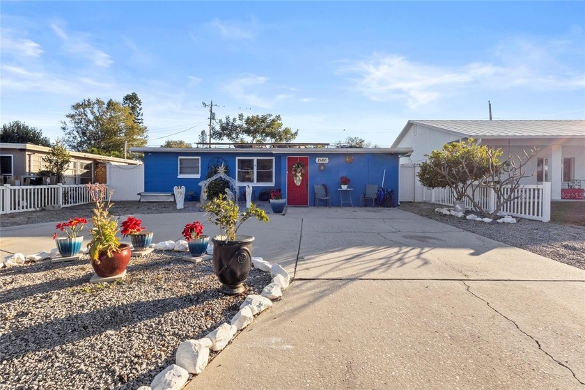 This unique 3-bedroom, 1-bathroom home also offers an additional - Beach Home for sale in Largo, Florida on Beachhouse.com