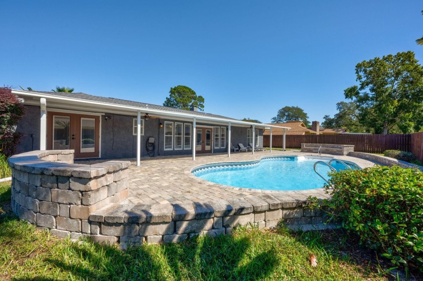 Stunning Pool Home in Lake Lorraine, Shalimar, FL - Prime - Beach Home for sale in Shalimar, Florida on Beachhouse.com