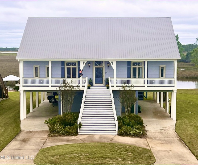 PRICE REDUCTION&#11015;&#65039;&#11015;&#65039;***Waterfront - Beach Home for sale in Diamondhead, Mississippi on Beachhouse.com