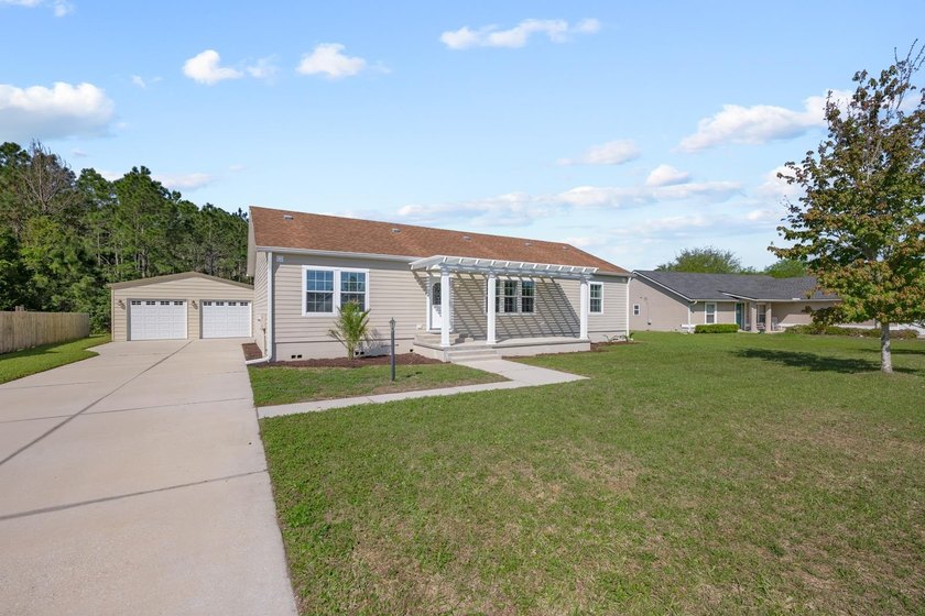 Beautiful Lakefront Home In The Sanctuary - Prime Location Off - Beach Home for sale in St Augustine, Florida on Beachhouse.com