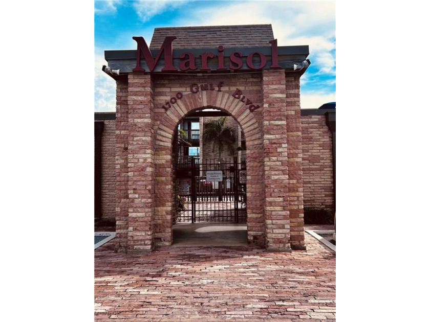 This beachfront condo is located on the 3rd floor with an - Beach Condo for sale in South Padre Island, Texas on Beachhouse.com