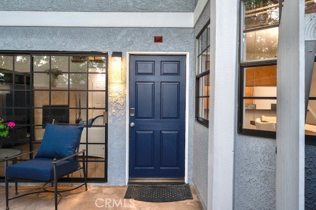 Situated on a sun-drenched corner in one of the most coveted - Beach Condo for sale in Redondo Beach, California on Beachhouse.com