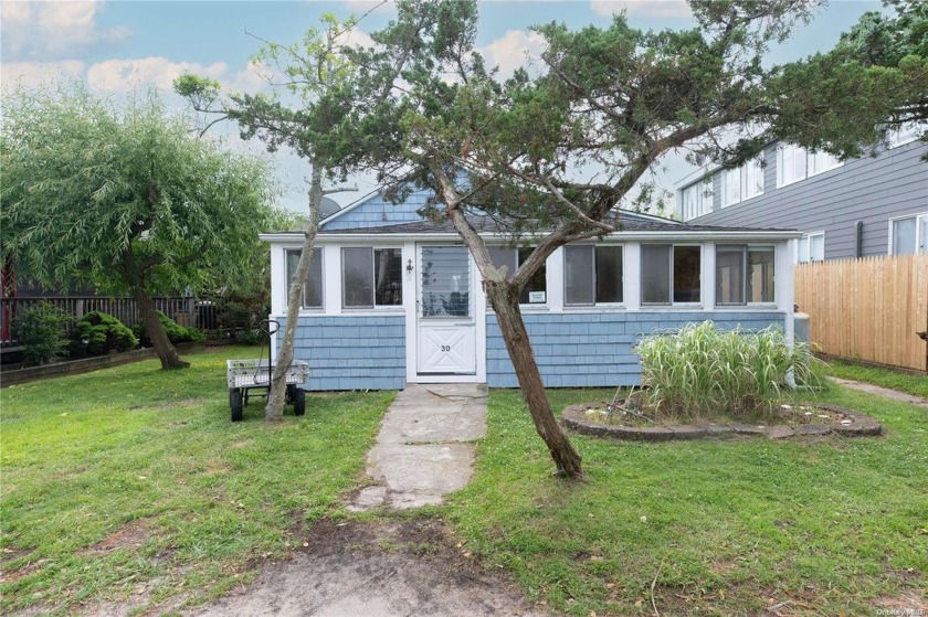 Newly Renovated Quintessential Fire Island Bungalow. Step into - Beach Home for sale in Ocean Beach, New York on Beachhouse.com