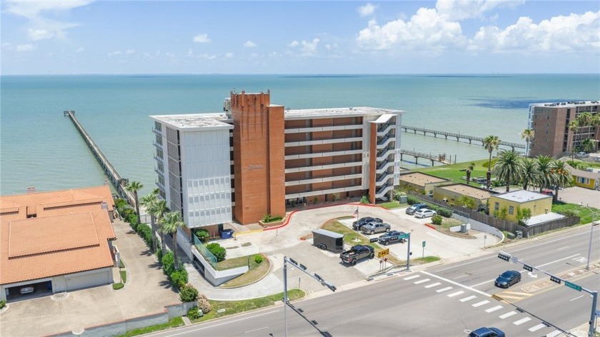 Wake up to stunning Corpus Christi bay views in this darling one - Beach Condo for sale in Corpus Christi, Texas on Beachhouse.com