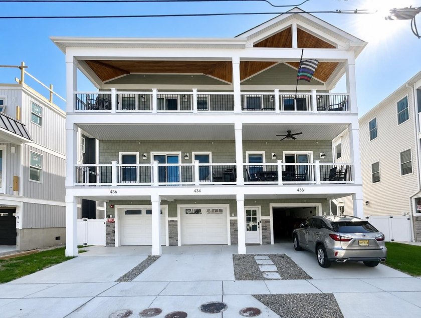 ABSOLUTELY A ONE OF A KIND  ...  custom designed with all the - Beach Condo for sale in Wildwood, New Jersey on Beachhouse.com