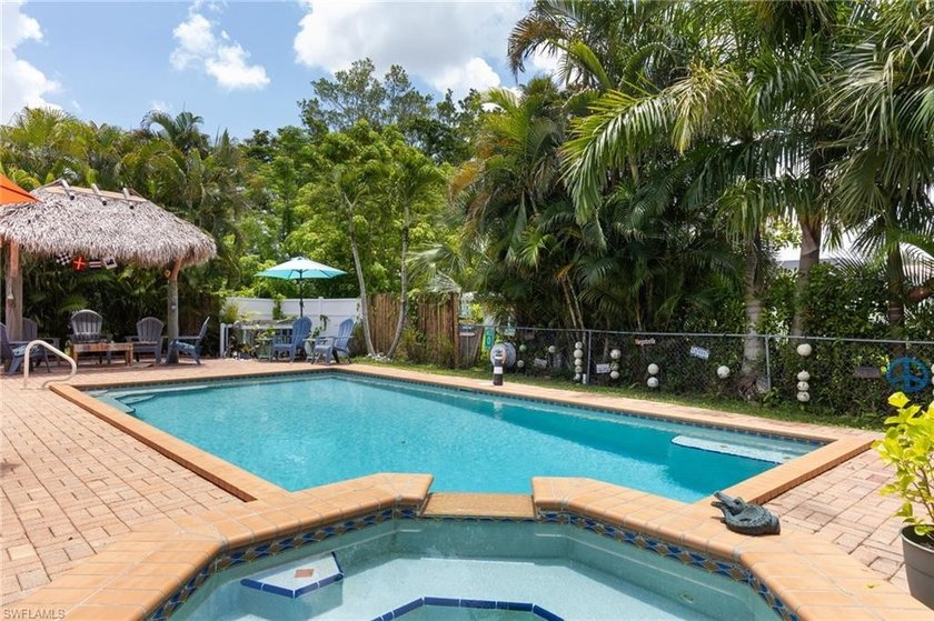 Welcome to Your Tropical Oasis in Southwest Florida! Ideally - Beach Home for sale in Fort Myers, Florida on Beachhouse.com