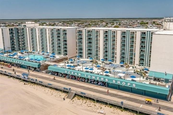 Imagine waking up every day in a wonderful beachfront condo - Beach Condo for sale in Wildwood, New Jersey on Beachhouse.com