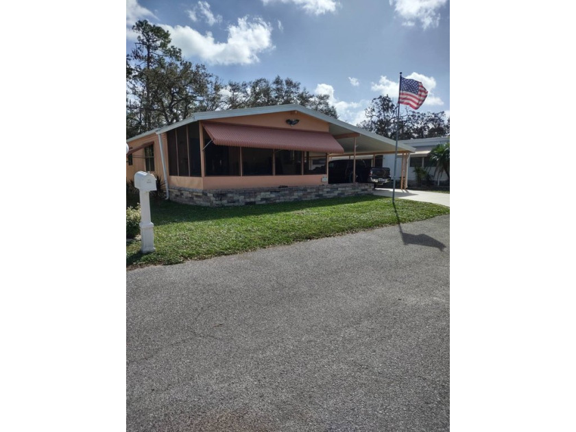 Waterproof laminate floors and REAL DRYWALL with extra - Beach Home for sale in Wimauma, Florida on Beachhouse.com