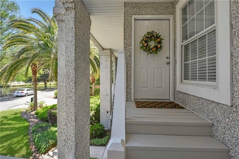 Lovely three-level condo ideally located in the heart of St - Beach Condo for sale in Saint Simons, Georgia on Beachhouse.com