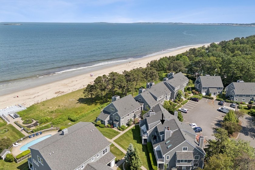 Oceanfront living at its finest! This beautiful single-level - Beach Condo for sale in Saco, Maine on Beachhouse.com