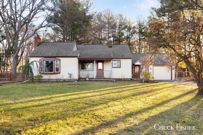 Charming single story home with 3 bedrooms and 2 full bathrooms - Beach Home for sale in Holland, Michigan on Beachhouse.com