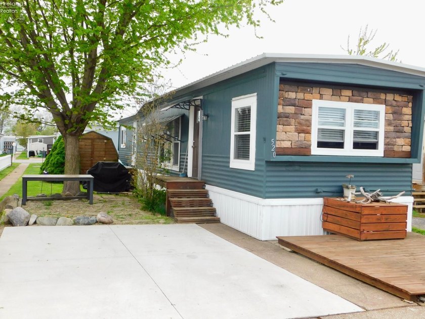 Your affordable vacation or primary home at the beautiful Queen - Beach Home for sale in Huron, Ohio on Beachhouse.com