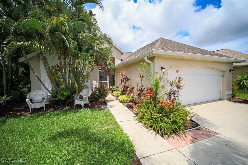 Location, Location! Just minutes from beaches, dining, shopping - Beach Home for sale in Fort Myers, Florida on Beachhouse.com