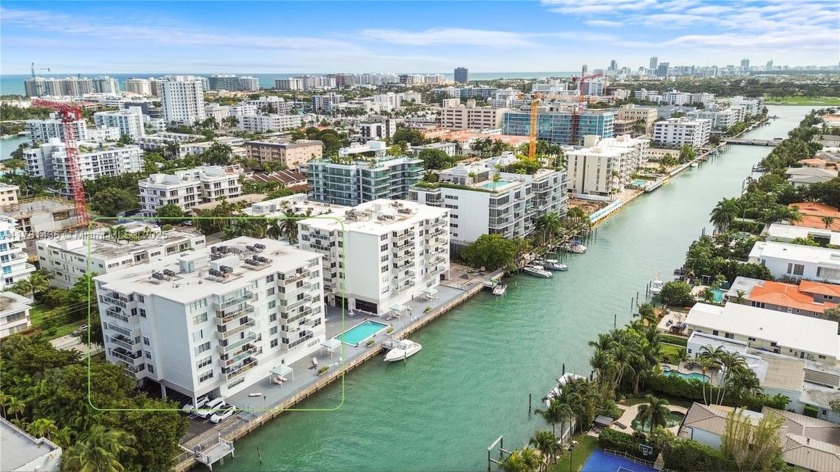 Spacious and beautifully updated 2-bed, 2.5-bath apartment in - Beach Condo for sale in Bay Harbor Islands, Florida on Beachhouse.com