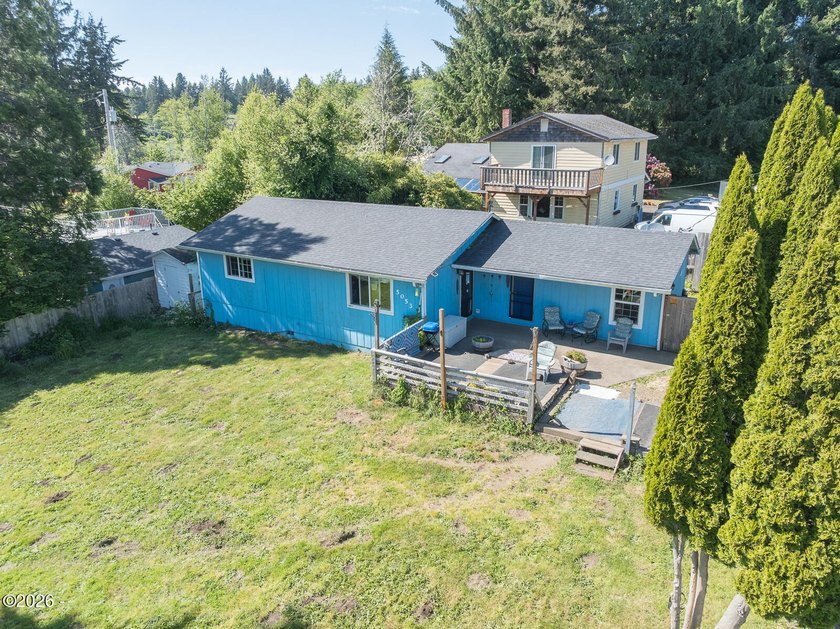 Finders Keepers! This little gem is awaiting its new owners with - Beach Home for sale in Neotsu, Oregon on Beachhouse.com