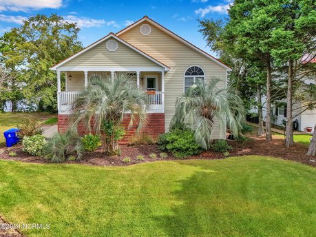 Coming soon to a waterway location just for you! This ICW home - Beach Home for sale in Oak Island, North Carolina on Beachhouse.com