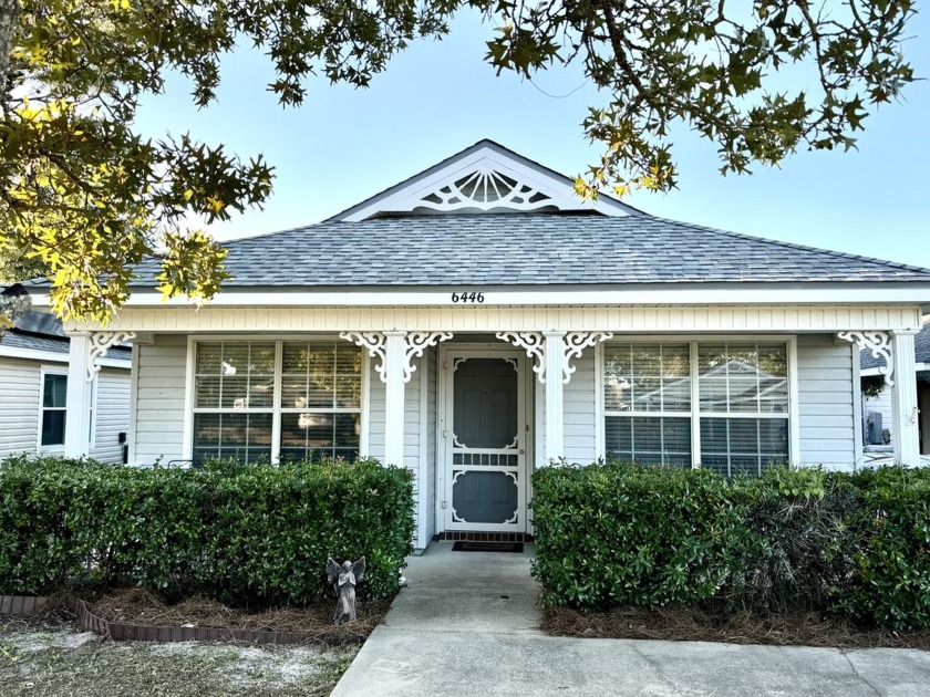 SUPER CUTE & QUAINT PATIO HOME IN LIGHTHOUSE POINTE SUBDIVISION.
 - Beach Home for sale in Gulf Breeze, Florida on Beachhouse.com