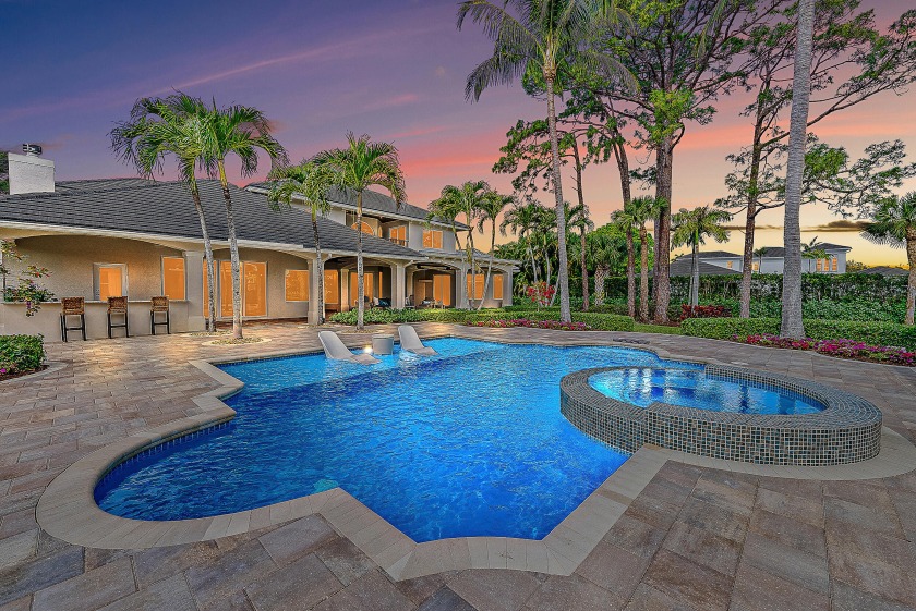 Welcome home to this Luxurious Private Estate, nestled in the - Beach Home for sale in Palm Beach Gardens, Florida on Beachhouse.com