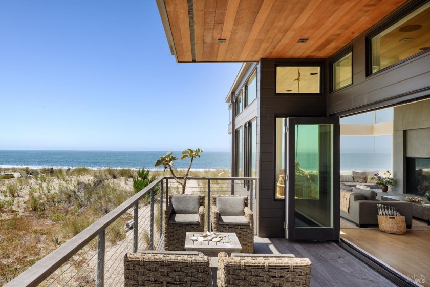 A wise architect once said, you take the best spot on the lot - Beach Home for sale in Stinson Beach, California on Beachhouse.com