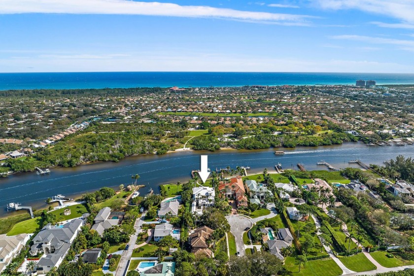 BOATER'S DREAM - BRING ALL OFFERS!A rare opportunity to own a - Beach Home for sale in Palm Beach Gardens, Florida on Beachhouse.com