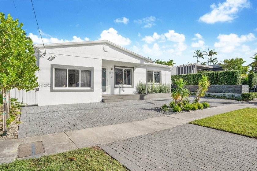 The epitome of coastal living - no bridges to the open ocean! - Beach Home for sale in Miami Beach, Florida on Beachhouse.com