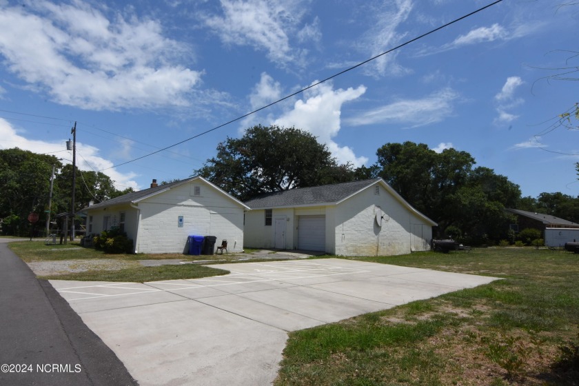 One of the potentially last parcel with this type of allowed - Beach Lot for sale in Carolina Beach, North Carolina on Beachhouse.com