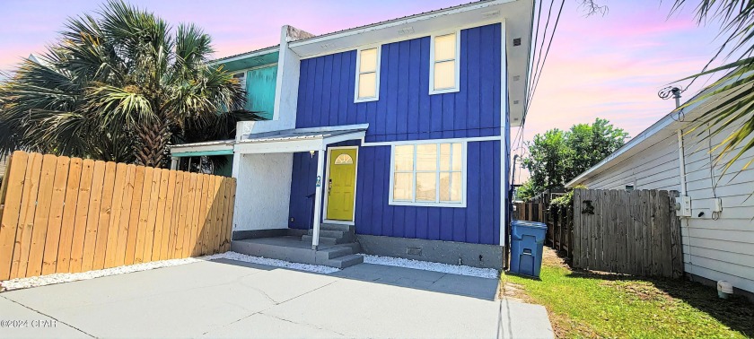 This charming 3-bedroom, 1.5-bathroom townhome offers the - Beach Home for sale in Panama City, Florida on Beachhouse.com