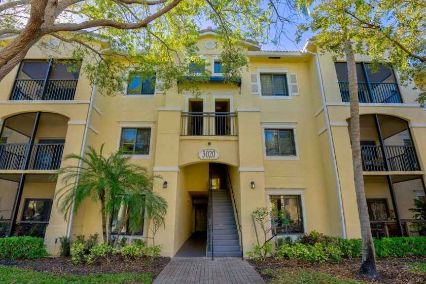 This condo offers the convenience and comfort, boasting a prime - Beach Condo for sale in Palm Beach Gardens, Florida on Beachhouse.com