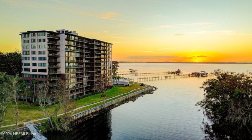 Experience the riverfront lifestyle in this 2 bedroom 2 bathroom - Beach Condo for sale in Jacksonville, Florida on Beachhouse.com