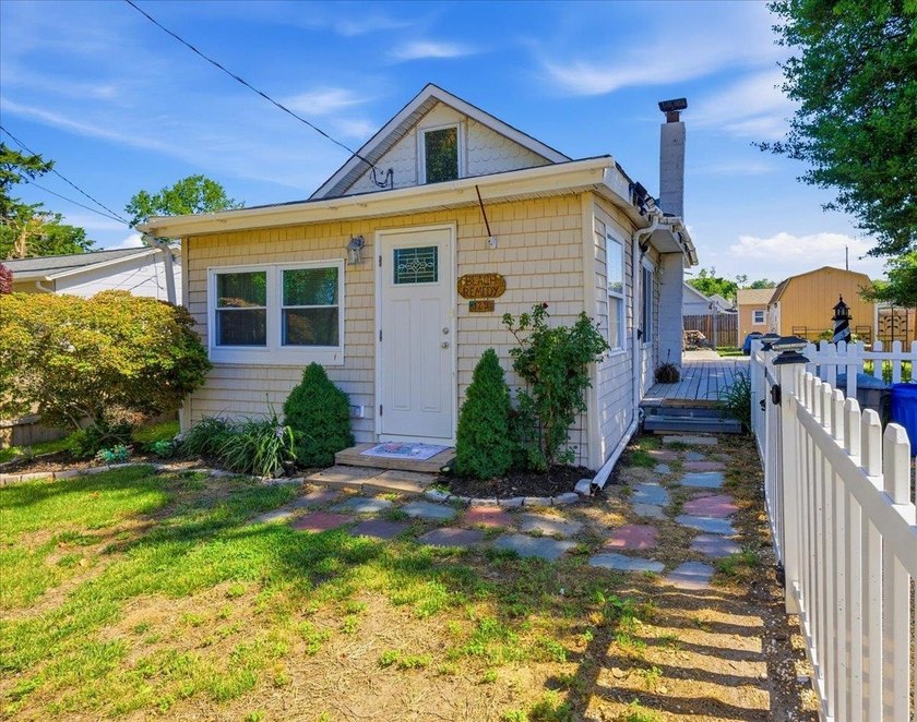If everybody had an ocean across the U.S.A., they'd want a spot - Beach Home for sale in Villas, New Jersey on Beachhouse.com