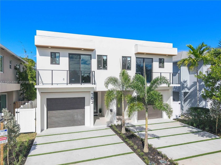 OPEN HOUSE SATURDAY (3/14) AND SUNDAY (3/15) 1-3pm! This NEW - Beach Townhome/Townhouse for sale in Fort Lauderdale, Florida on Beachhouse.com