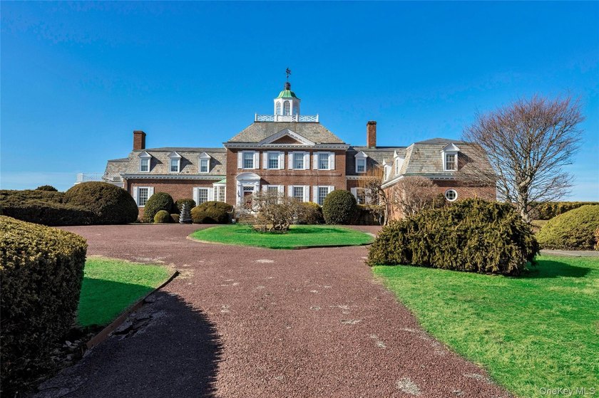 Located on the historic Gold Coast of Long Island in the - Beach Home for sale in Saint James, New York on Beachhouse.com