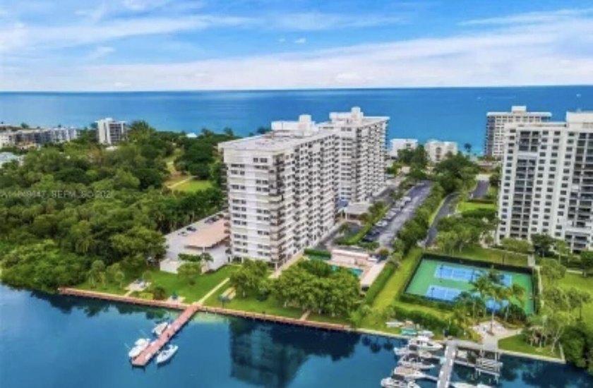 Breathtaking panoramic views of the Atlantic Ocean and the - Beach Condo for sale in Boca Raton, Florida on Beachhouse.com