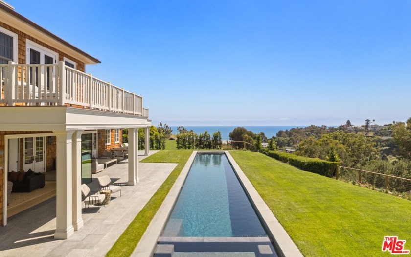 Once in a generation traditional estate on a double lot (525 & - Beach Home for sale in Pacific Palisades, California on Beachhouse.com