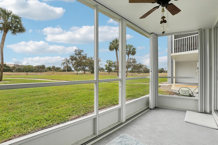 Beautiful first floor, light and bright, 2 bedrooms, 2 full - Beach Condo for sale in Boca Raton, Florida on Beachhouse.com