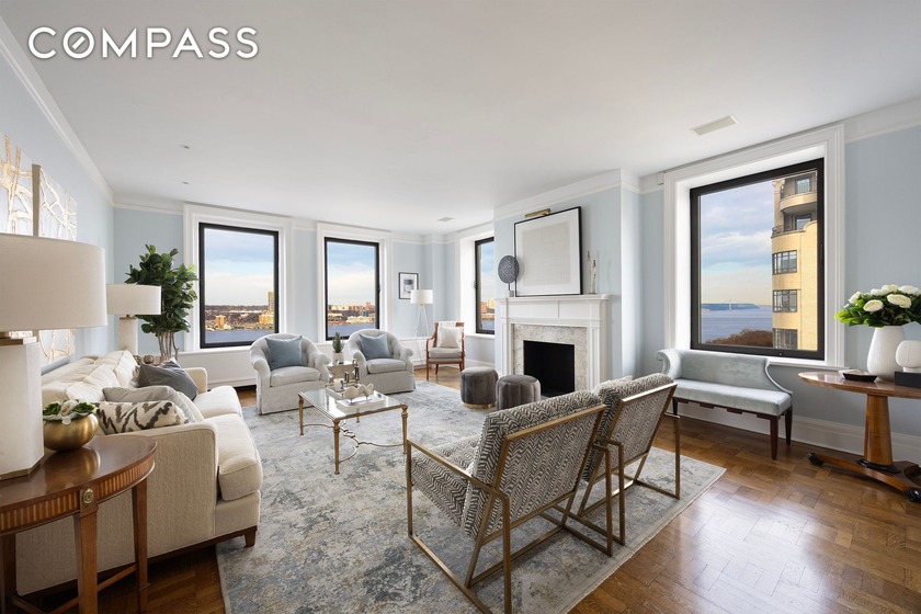 A truly exceptional riverfront residence. Breathtaking Hudson - Beach Condo for sale in New York, New York on Beachhouse.com