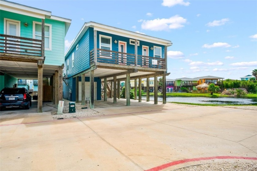 Relax and unwind at La Sirena, a spacious retreat designed for - Beach Condo for sale in Port Aransas, Texas on Beachhouse.com