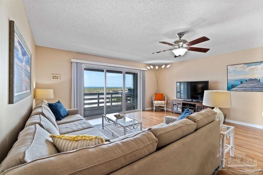 Live the beach life with this amazing Navarre Beach town home - Beach Home for sale in Navarre Beach, Florida on Beachhouse.com