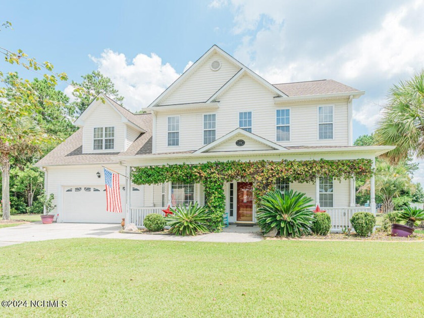 Your perfect retreat awaits in this charming, one-owner home - Beach Home for sale in Shallotte, North Carolina on Beachhouse.com