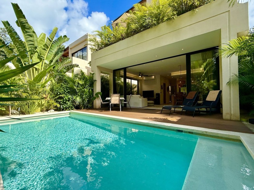 This modern property sits on a spacious 293-square-meter plot - Beach Home for sale in Tulum,  on Beachhouse.com