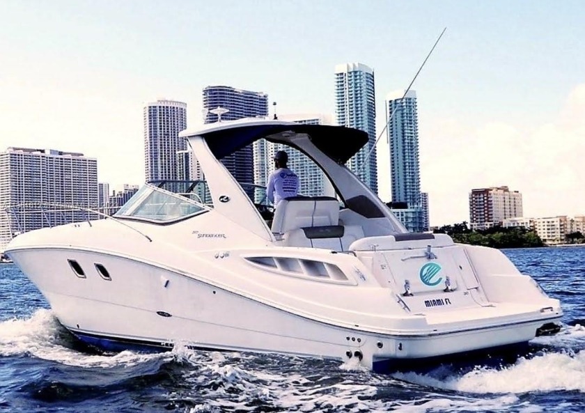 Boat Charter business located in the heart of Miami. Sea Ray - Beach Commercial for sale in Miami Beach, Florida on Beachhouse.com