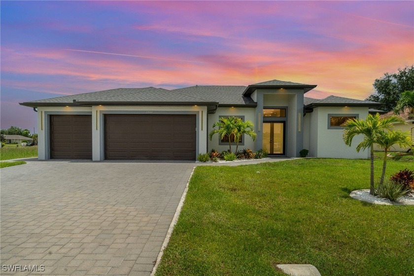 Welcome to your new sanctuary-a stunning newer construction pool - Beach Home for sale in Cape Coral, Florida on Beachhouse.com