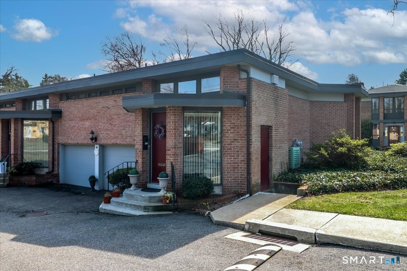 Unique opportunity! These beautiful, coveted condo units in the - Beach Condo for sale in Fairfield, Connecticut on Beachhouse.com