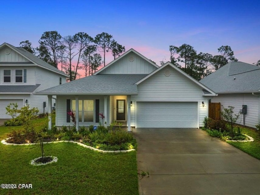 NEW POOL!  A beautiful landscaped back yard and pavers.This - Beach Home for sale in Panama City Beach, Florida on Beachhouse.com