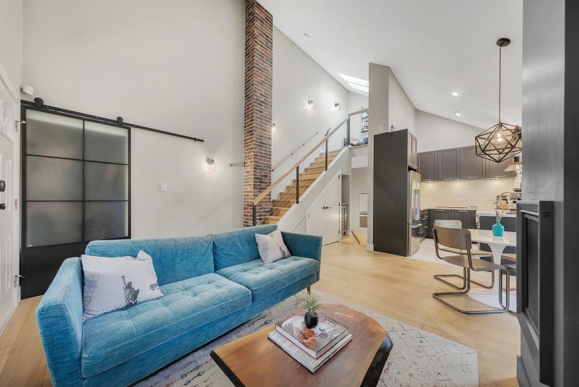 Fully renovated in 2020 by award-winning Jamie Banfield, this - Beach Townhome/Townhouse for sale in Vancouver,  on Beachhouse.com