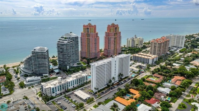 Completely and Beautifully Renovated 1/1/1 modern and stylish - Beach Condo for sale in Fort Lauderdale, Florida on Beachhouse.com