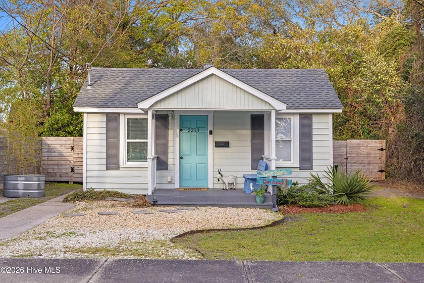 Nestled in the heart of Sunset Park , this completely renovated - Beach Home for sale in Wilmington, North Carolina on Beachhouse.com