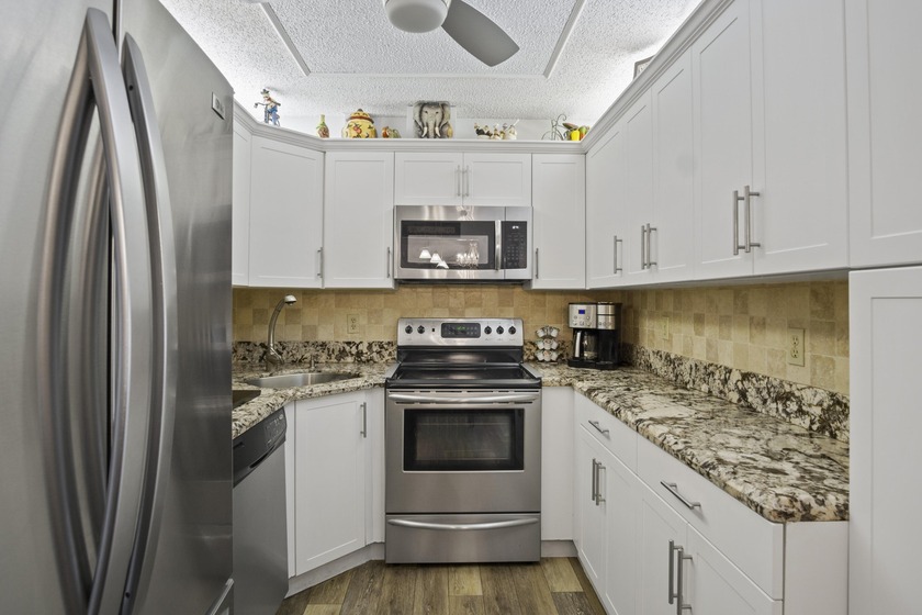 Welcome to Pine Ridge at Martin Downs. Enjoy a vibrant relaxed - Beach Condo for sale in Palm City, Florida on Beachhouse.com