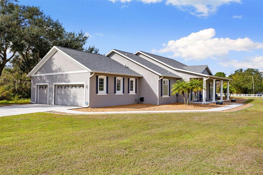 Welcome home to your PRIVATE FARM RETREAT located in the highly - Beach Home for sale in Tampa, Florida on Beachhouse.com