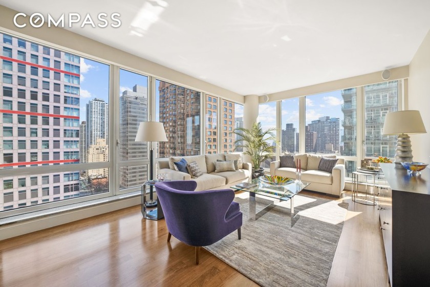 Midtown Condo with Stunning Views! Come see this high-floor - Beach Condo for sale in New York, New York on Beachhouse.com